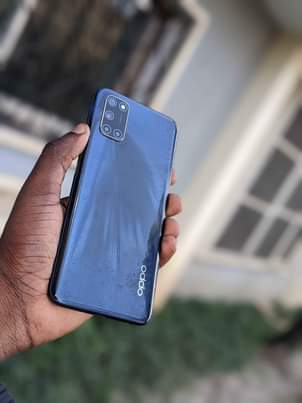 A picture of OPPO A92 128GB RAM 8GB BEI 220K