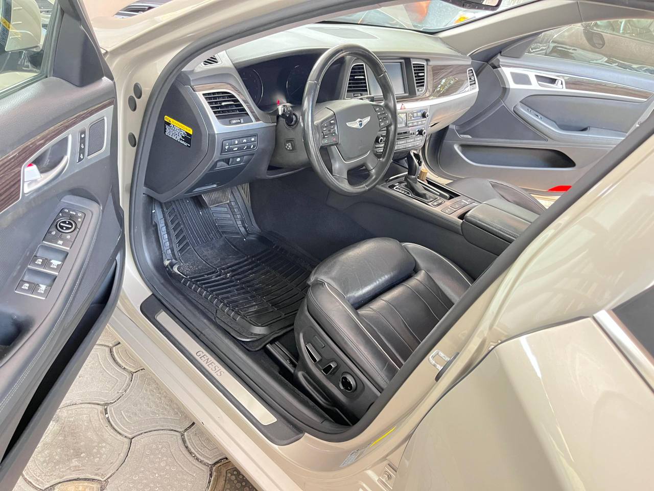 A picture of 2015MODEL FOREIGN USED Hyundai Genesis 3 8 Luxury Sedan