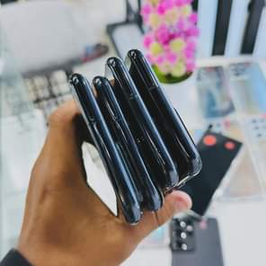 A picture of SAMSUNG GALAXY S20 ULTRA 5G 790K. 790 000 CLEAN WA.ME