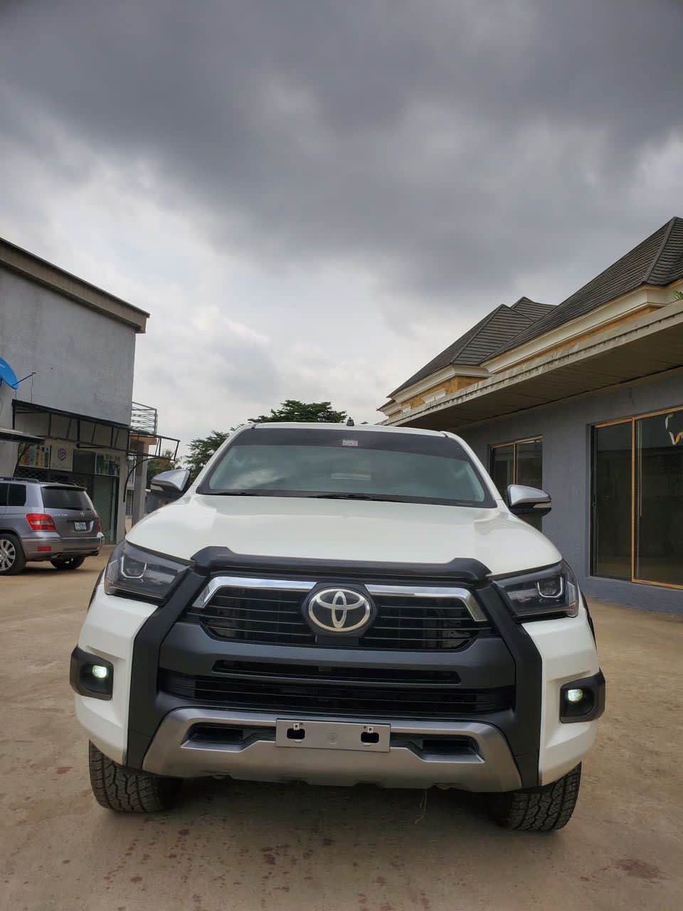 A picture of Brand new 2016 Toyota hilux Automatic transmission 45m Abj 09041218199
