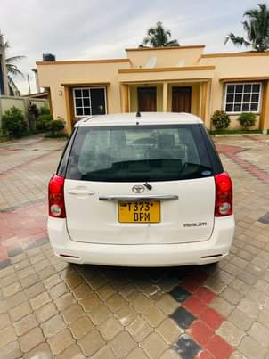 A picture of Toyota Raum