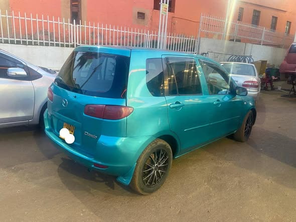 A picture of MAZDA DEMIO