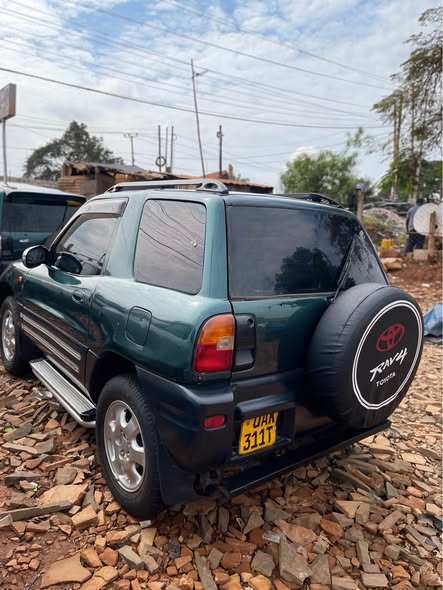 A picture of Toyota rav4