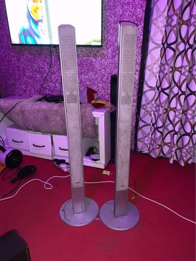 A picture of SPEAKERS