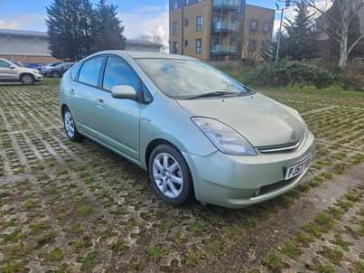 A picture of 2008 TOYOTA HYBIRD AUTOMATIC LOW MILE AGE LONG MOT BATTERY
