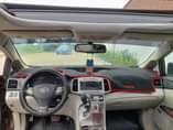 A picture of Toyota venza 4