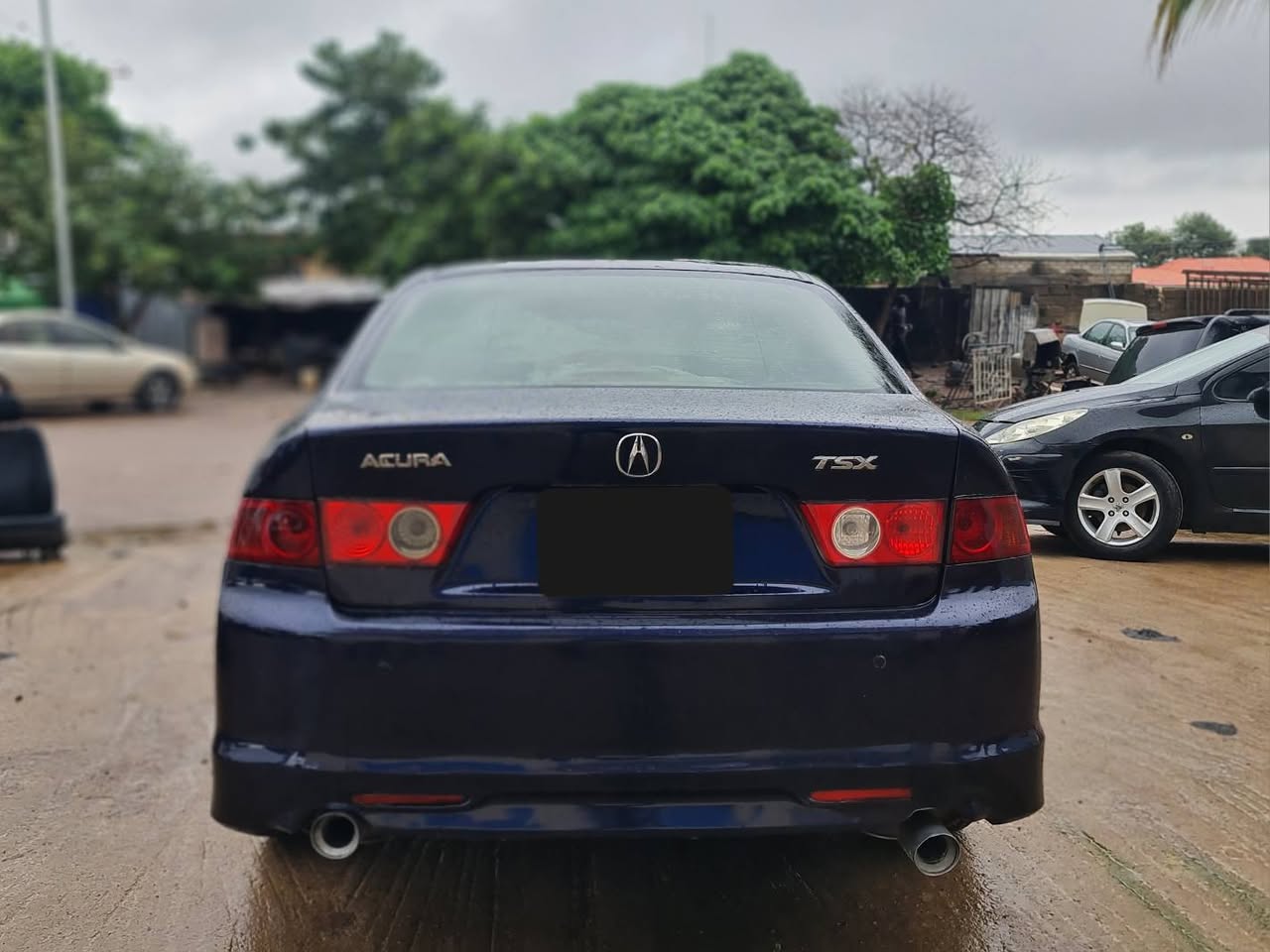 A picture of Toks Standard 06 Acura TSX in Fine Condition 4 plugs