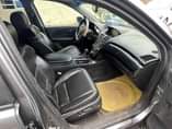 A picture of Brand Acura Model MDX Year 2008 AC 3row seats Amount