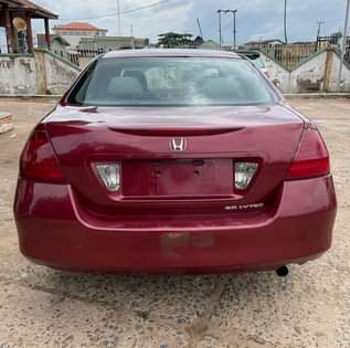 A picture of HONDA D C