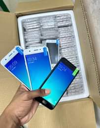A picture of Oppo a57 gb64 ram4