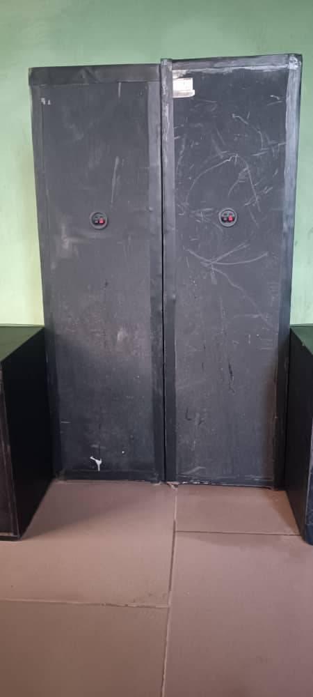 A picture of LG arx speakers only