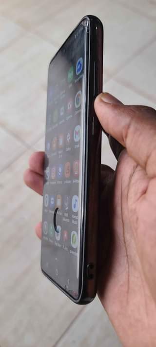 A picture of Samsung S20 5G