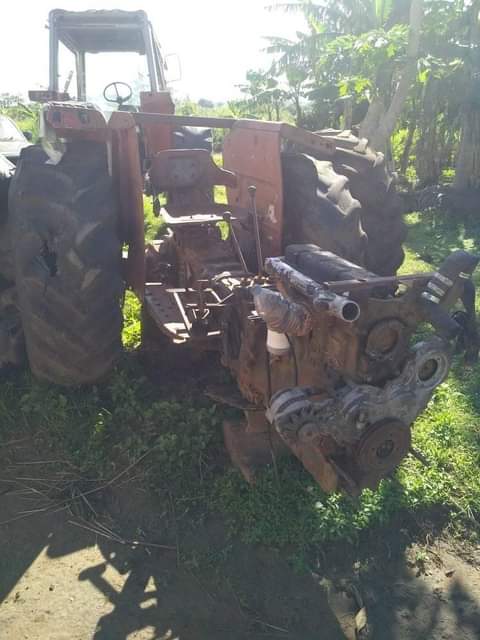 A picture of TRACTOR
