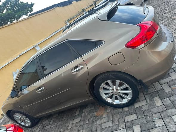 A picture of 2011 Toyota Venza