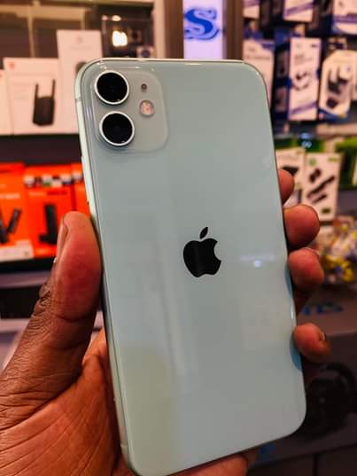 A picture of IPHONE 11