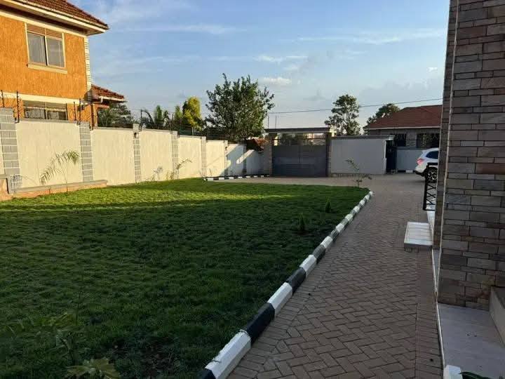 A picture of MANSION FOR SALE