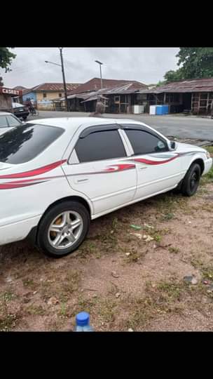A picture of Available for sale first body of Toyota Camry 1.5m contact