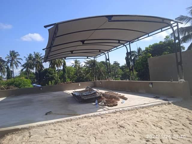 A picture of Car parking shades tz