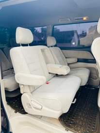 A picture of Toyota Alphard