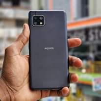 A picture of AQUOS SENSE 5G