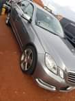 A picture of Benz E300 7G Tronic 2012 model at 53m