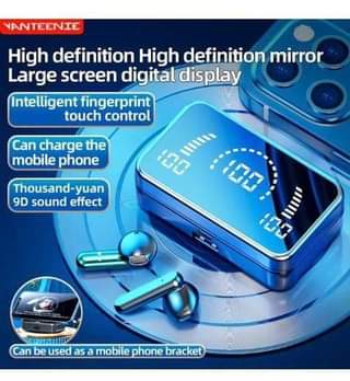 A picture of 520 Wireless Bluetooth Earphone