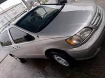 A picture of Belgium Equivalent Sienna 2001 2002 model untampered engine and gear