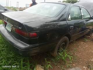 A picture of Toyota Camry pencil 1999