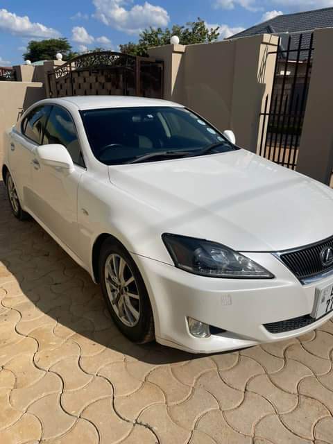 lexus