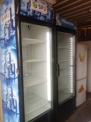A picture of Hisense display fridge