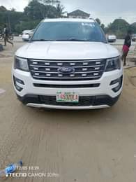 A picture of 2017 Ford Explorer full option Tokunbo 33m Location is Surulere