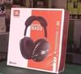 A picture of Original Jbl Earbud And Headset High Bass And Lasting Battery