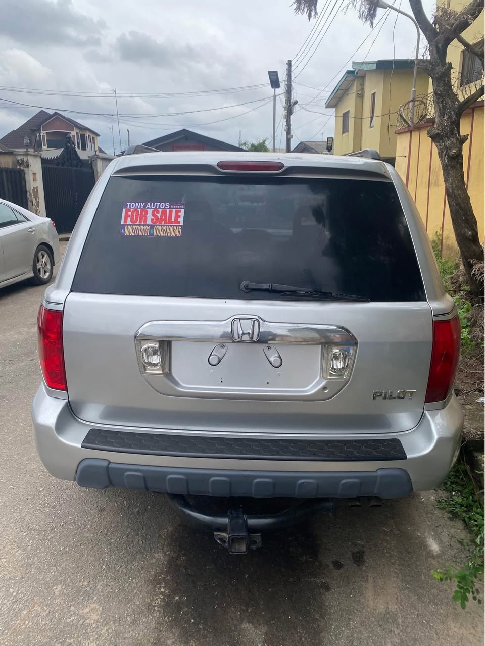A picture of Honda Pilot tokunbo standard baked on firstbody pan location abule