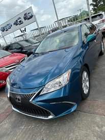 A picture of Lexus ES350