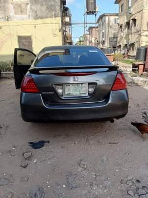 A picture of Honda Accord DC 2006