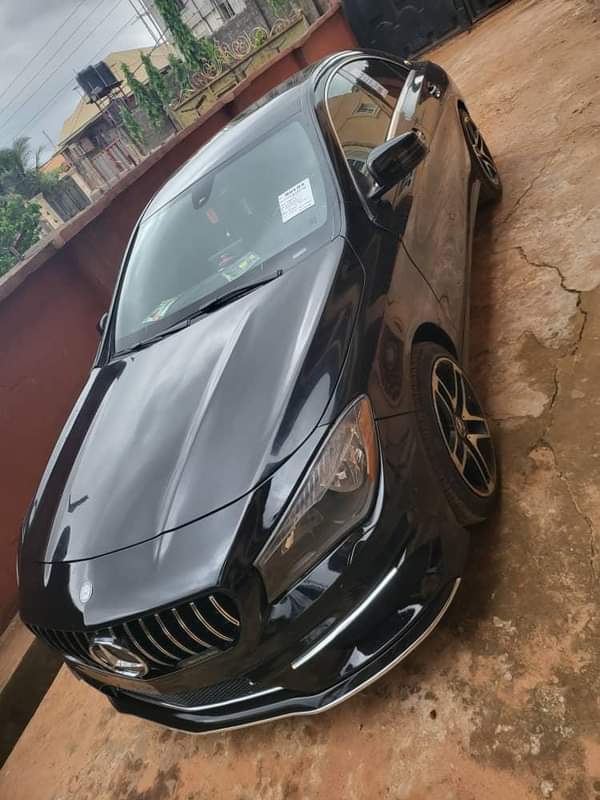 A picture of Four months drive CLA250 2015 premium edition AMG TRIM fullest