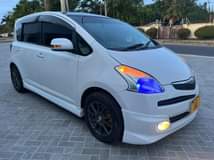 A picture of TOYOTA RACTIS