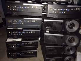 A picture of DELL PROJECTOR