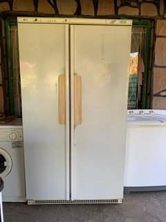 classifieds/fridges