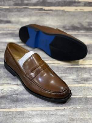 A picture of Classic Gentle Shoes at 220K