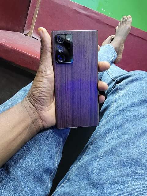 A picture of Samsung note 20 ultra 5g
