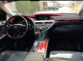 A picture of 2011 LEXUS RX350 Features V6 engine Neat Leather seats pure