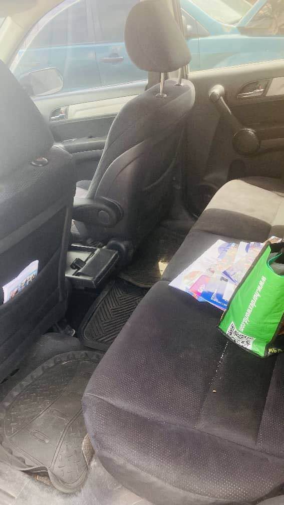 A picture of Honda CRV 2012