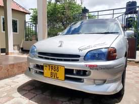 A picture of 2000 Toyota Starlet No
