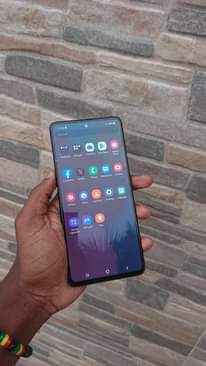 A picture of SAMSUNG A51