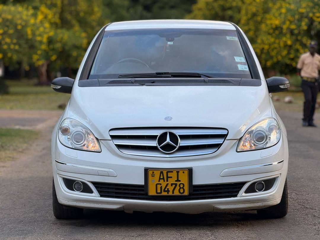 classifieds/cars mercedes