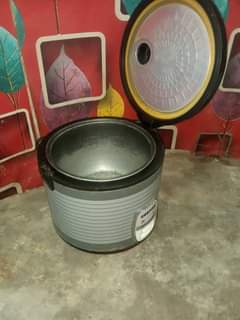 A picture of Nauza rice cooker Ina pika kg 2 Bei 31 piga