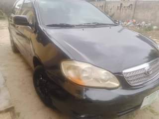 A picture of 2004 Toyota Corolla 180