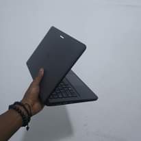 A picture of slim laptop dell medium size