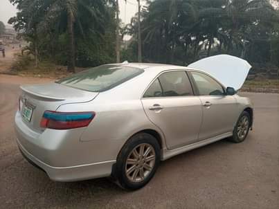 A picture of Toyota Camry sport V6 engine